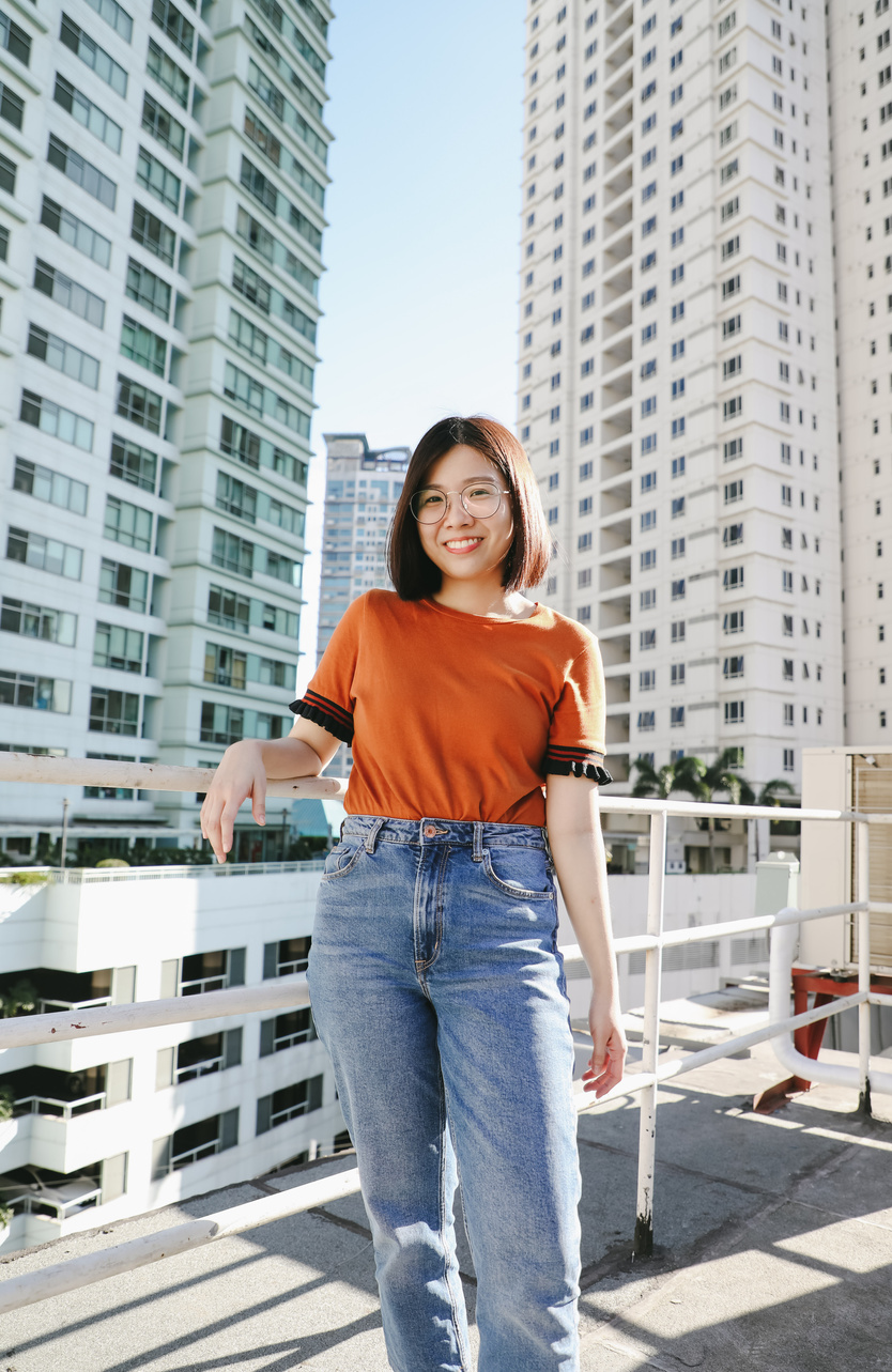 Woman in office rooftop
